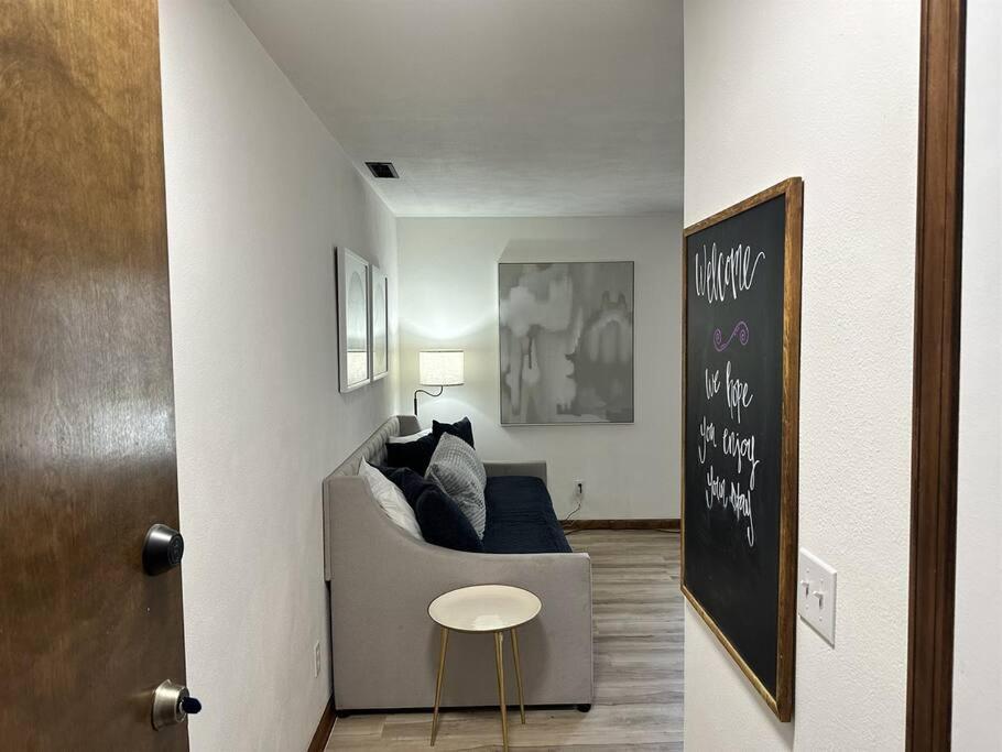 Capital Suite On 6Th Street - King Bed / Downtown! Springfield Kültér fotó